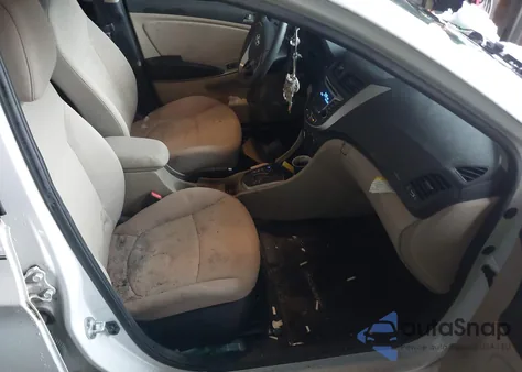 2017 Hyundai Accent Value Edition из США, поврежденный, VIN KMHCT4AE6HU361125